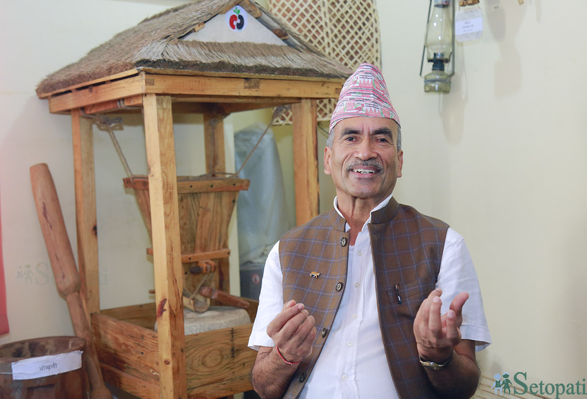 'रैथाने एग्री प्रोडक्ट्स नेपाल' का अध्यक्ष तिलक ढकाल। तस्बिरः नवीनबाबु गुरुङ/सेतोपाटी